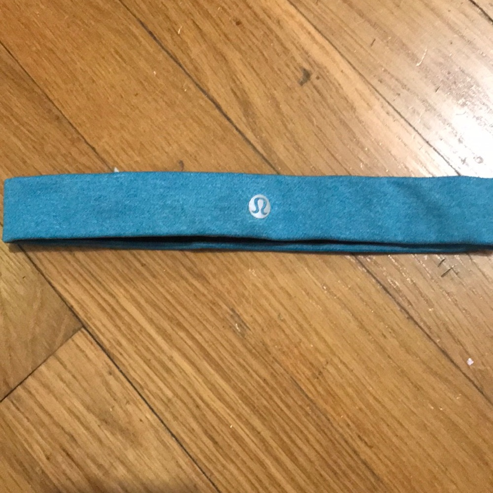 NWOT Lululemon Headband